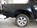  Seitenwand Mitsubishi L200 wechseln und lackieren
